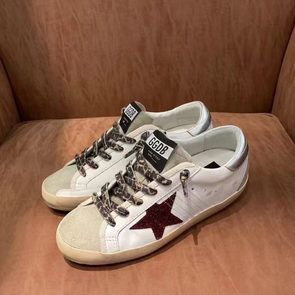 Golden Goose Shoes - Golden Goose White Sneakers with Burgundy Star